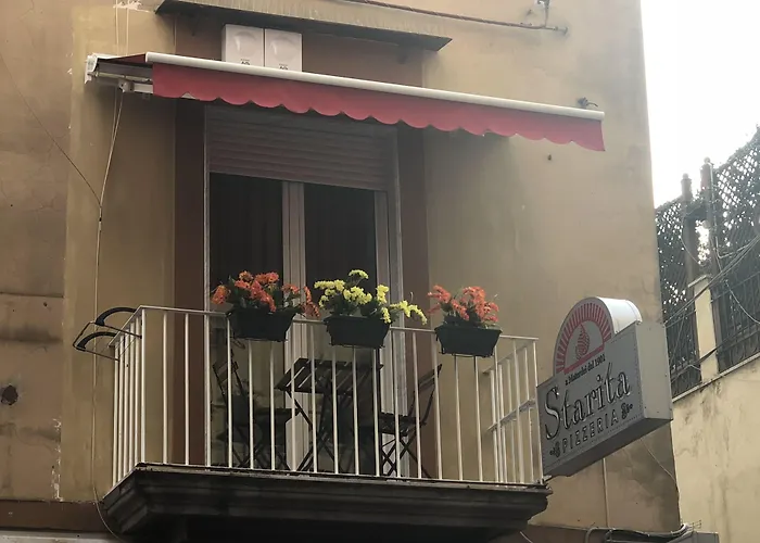 Bed and Breakfast Starita Bed&Pizza Napoli